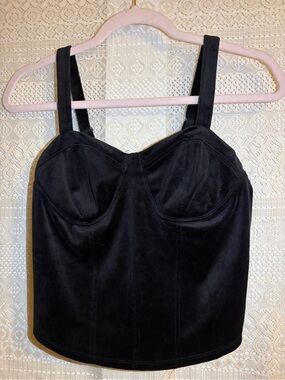 black velvet tank top 🖤✨